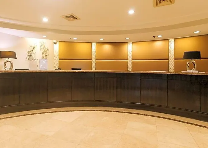 Reddoorz Premium At The Residences Olympia Makati 호텔 마닐라