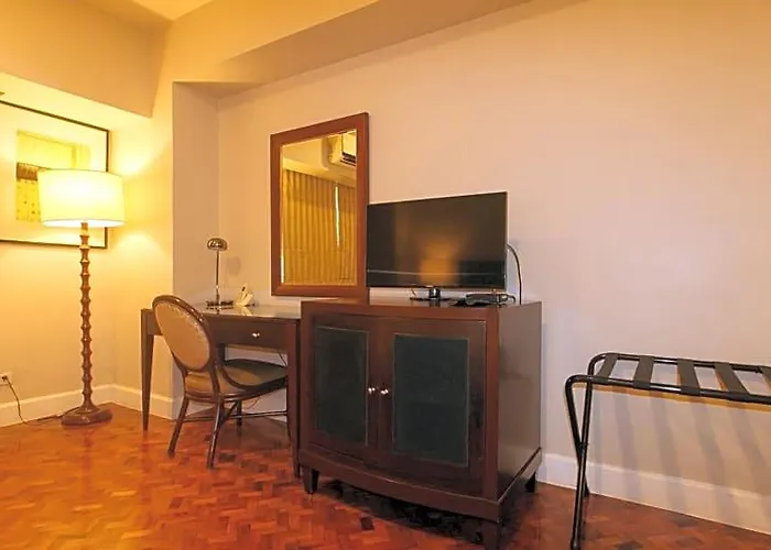 Reddoorz Premium At The Residences Olympia Makati