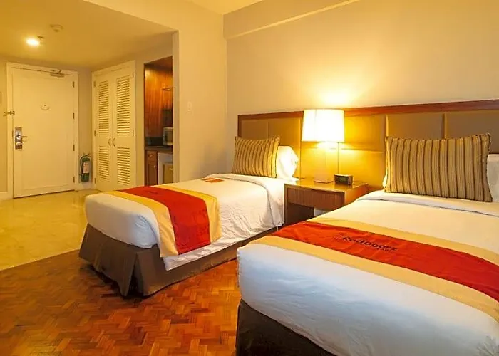 Reddoorz Premium At The Residences Olympia Makati 3* 마닐라
