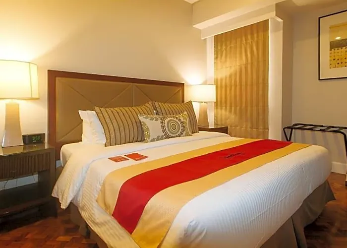 호텔 Reddoorz Premium At The Residences Olympia Makati 3*