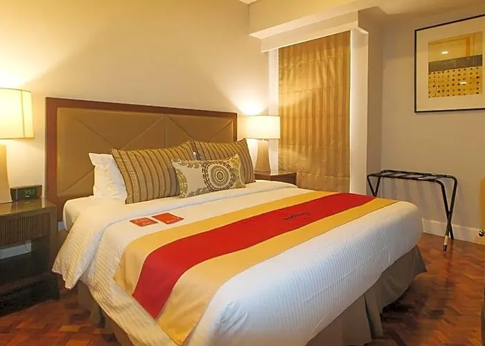 호텔 Reddoorz Premium At The Residences Olympia Makati 3*